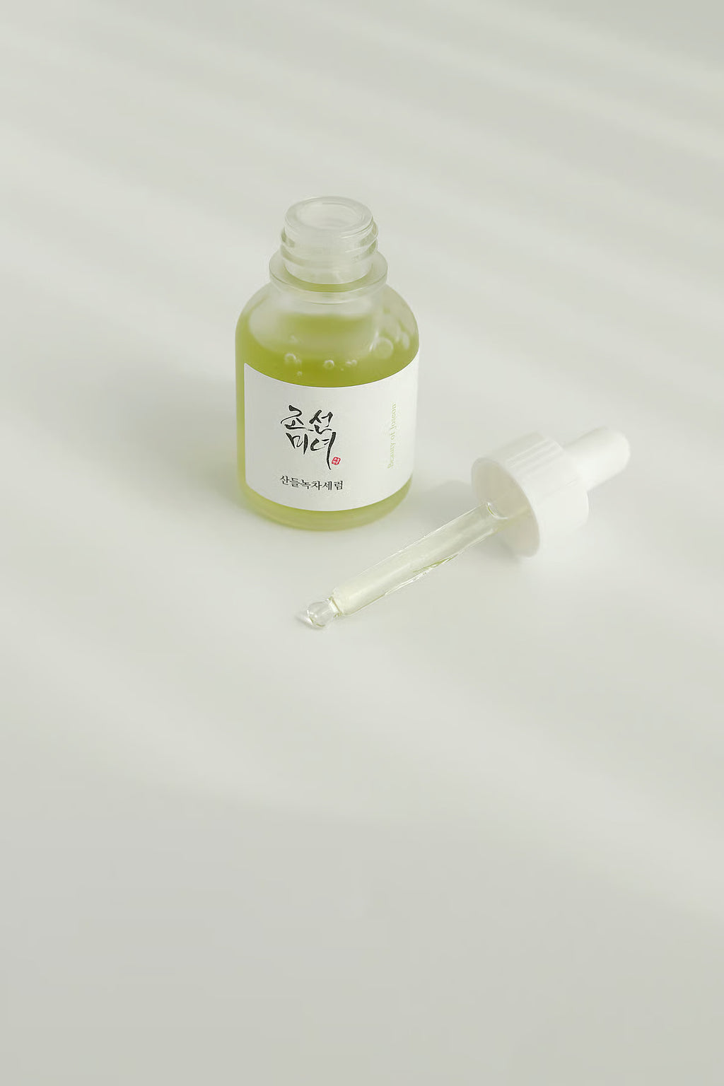 Calming Serum : Green tea+Panthenol