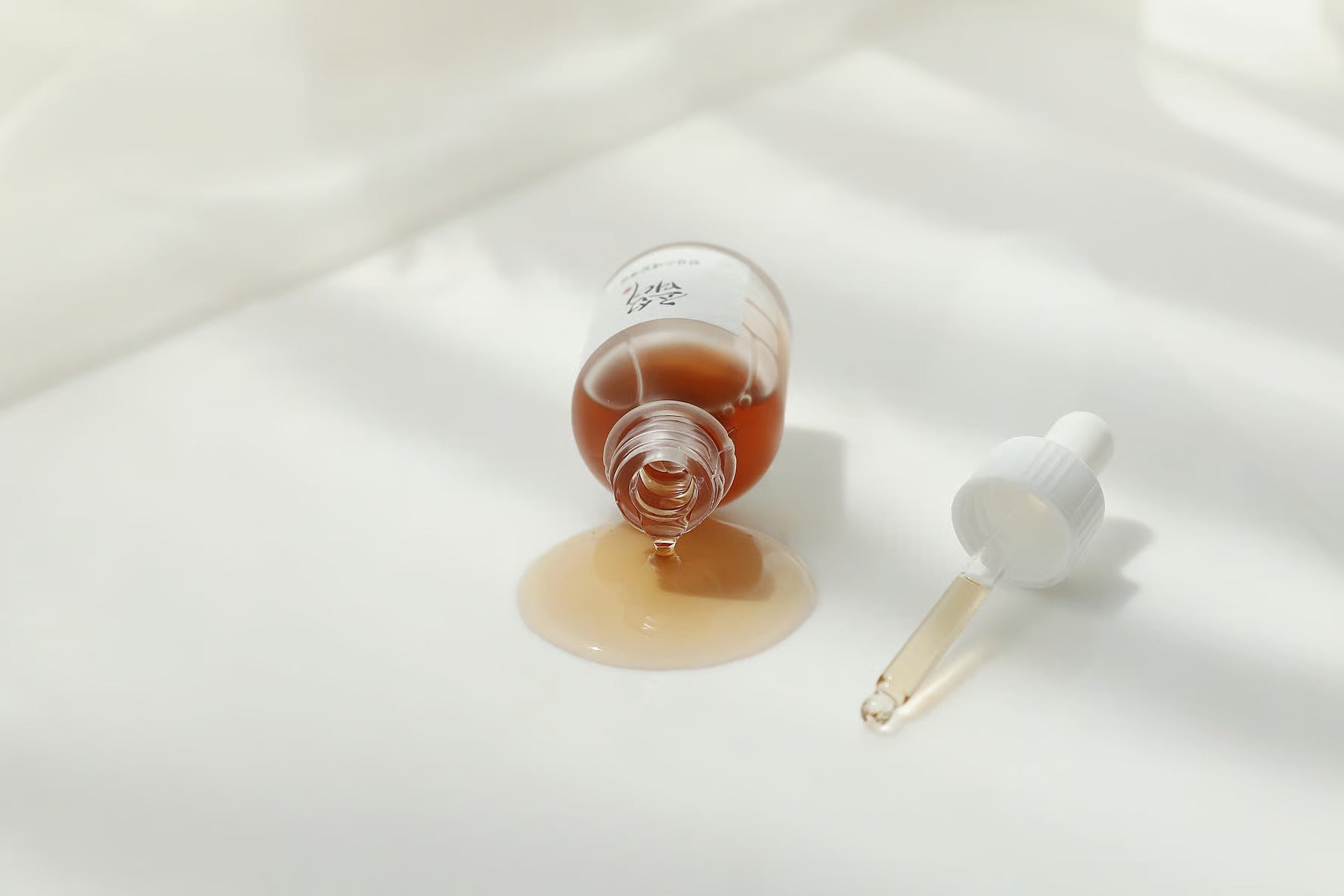 Ginseng + Snail Mucin serum